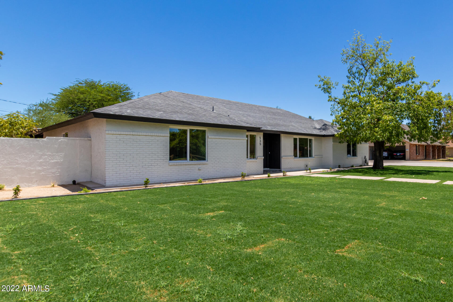 535 North Cherry Mesa, AZ 85201 - Photo 2 of 44 EE4C237A-2279-4640-B6EA-490C2A16334A