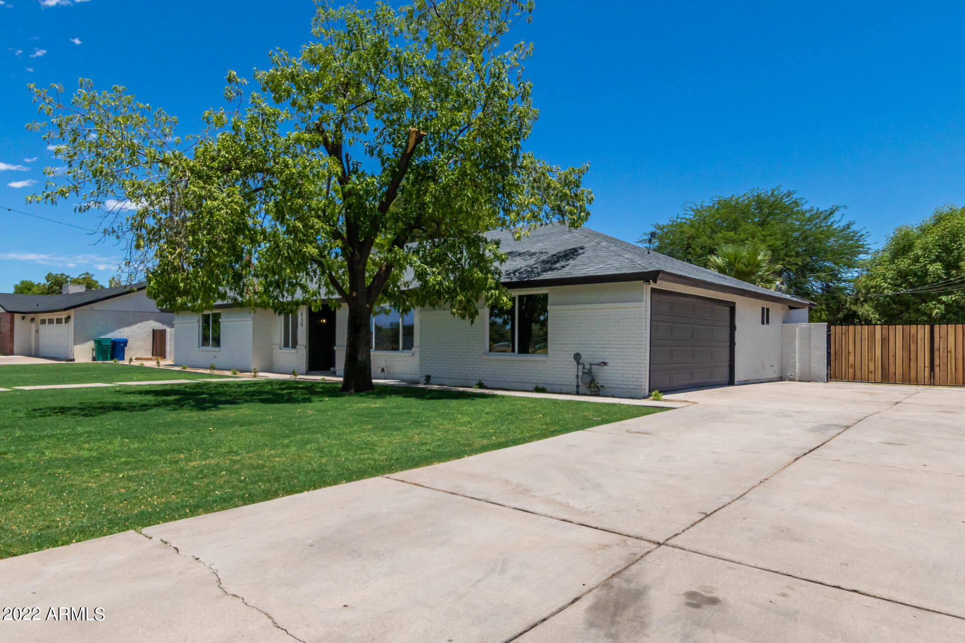 535 North Cherry Mesa, AZ 85201 - Photo 4 of 44 F92FBEF3-CCE5-4BD8-B0D8-7285079B8B86