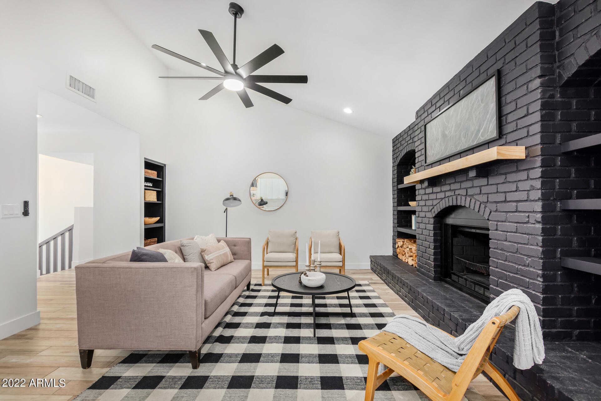 535 North Cherry Mesa, AZ 85201 - Photo 9 of 44 62A14D0A-FCA5-49E1-A8D2-C9E3D00AC1B3