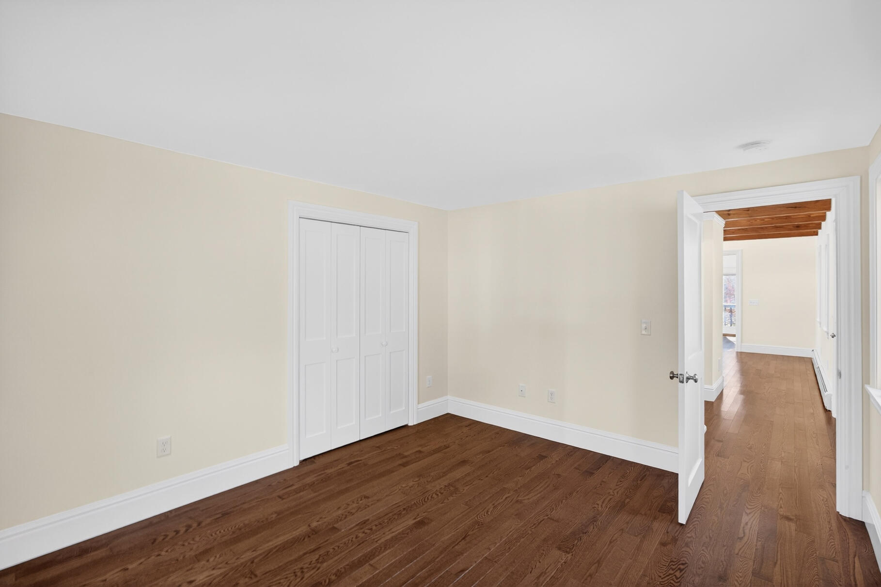 507 South Orleans Road Orleans, MA 02653 - Photo 24 of 41 Front bedroom
