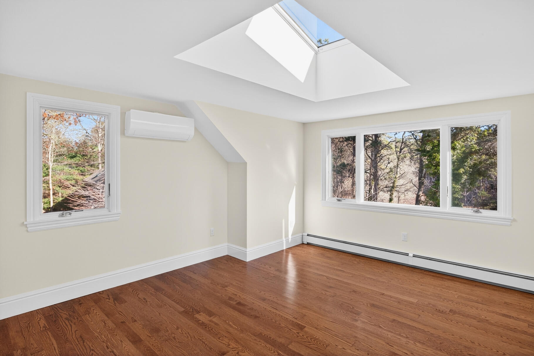 507 South Orleans Road Orleans, MA 02653 - Photo 31 of 41 Primary bedroom