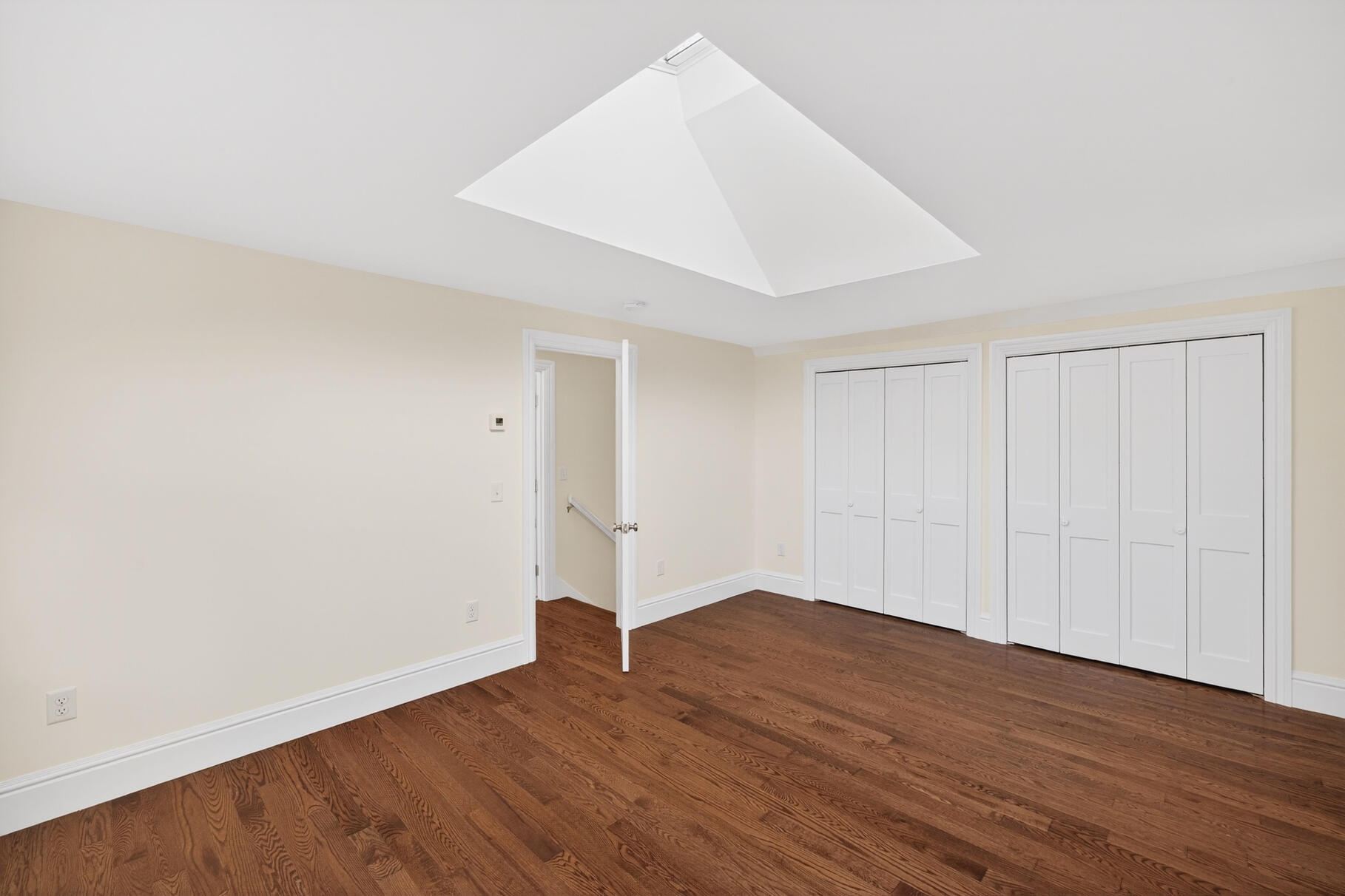 507 South Orleans Road Orleans, MA 02653 - Photo 32 of 41 Primary bedroom