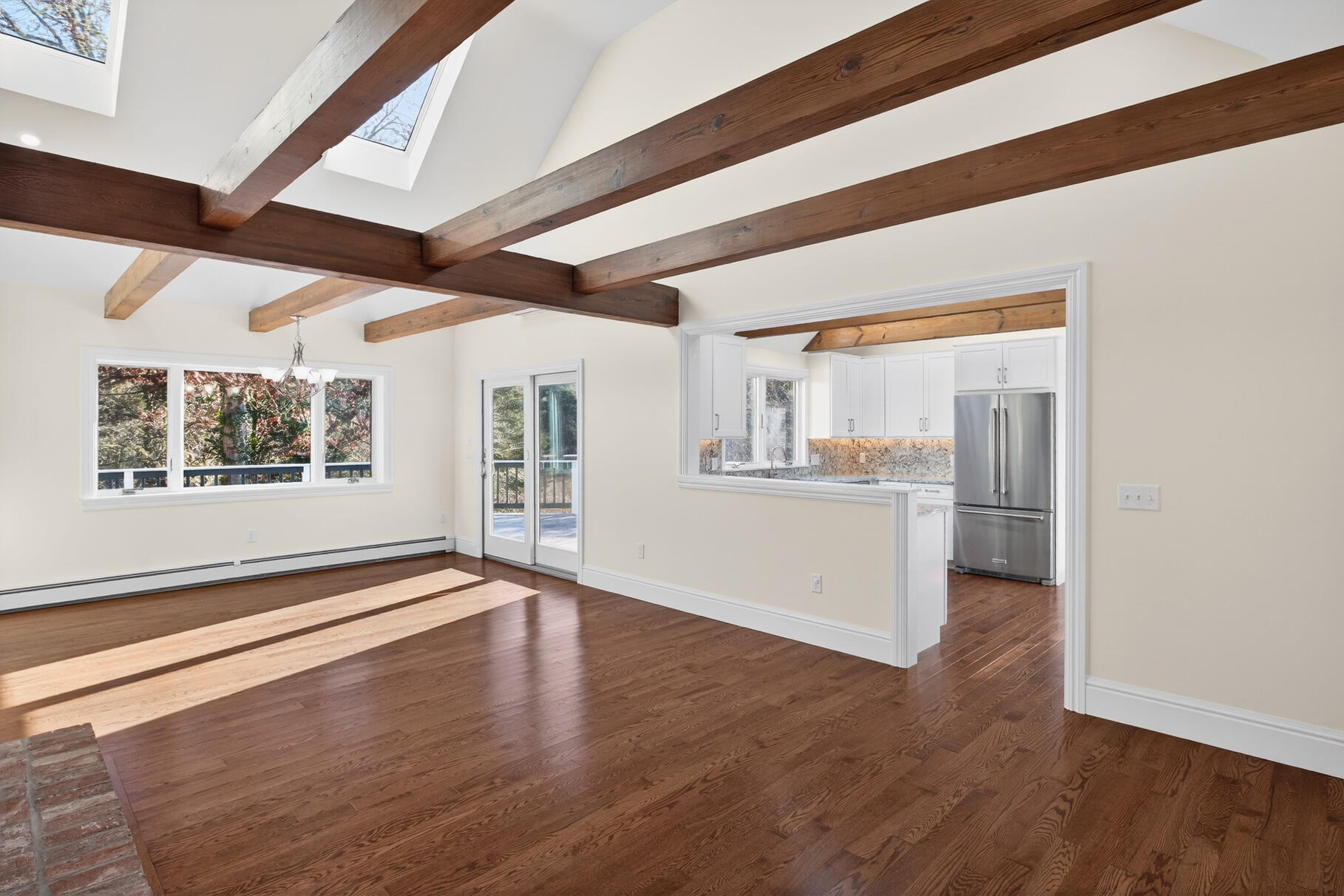 507 South Orleans Road Orleans, MA 02653 - Photo 9 of 41 Living/Dining room