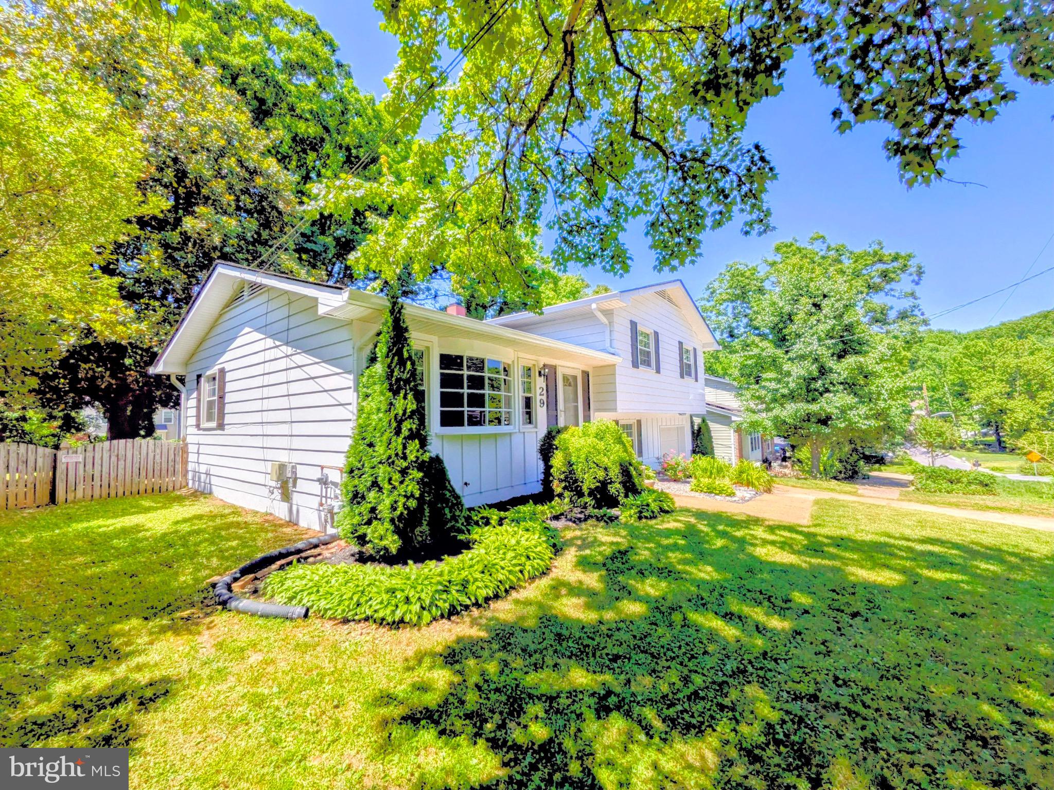 29 Sheridan Road Arnold, MD 21012 - Photo 4 of 8