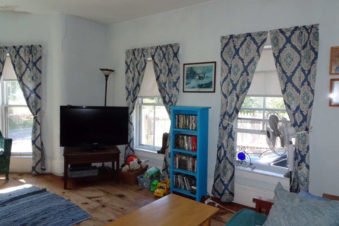 170 Forest Road Marlow, NH 03456 - Photo 7 of 10 Gallery Image 7