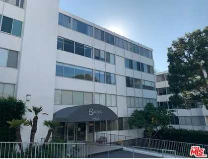 $6,500 | 17366 Sunset Boulevard, Unit 105, Pacific Palisades, CA 90272