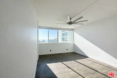 $6,500 | 17366 Sunset Boulevard, Unit 105, Pacific Palisades, CA 90272