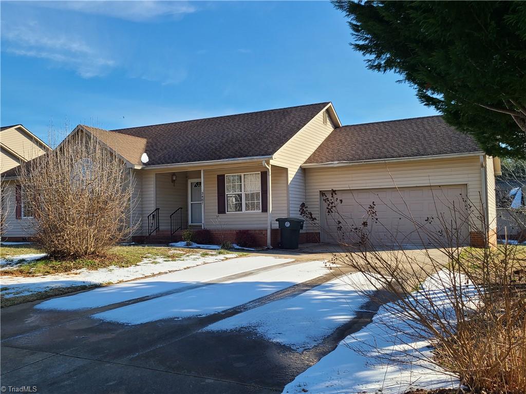 2807 Horseshoe Bend Road Randleman, NC 27317 - Photo 1 of 16 Gallery Image 1