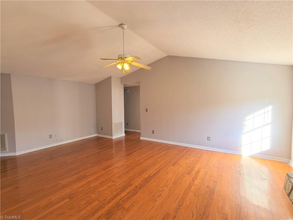 2807 Horseshoe Bend Road Randleman, NC 27317 - Photo 4 of 16 Gallery Image 4