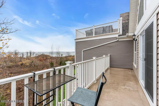 $1,250,000 | 24 Lighthouse Point Road, Highlands, NJ 07732