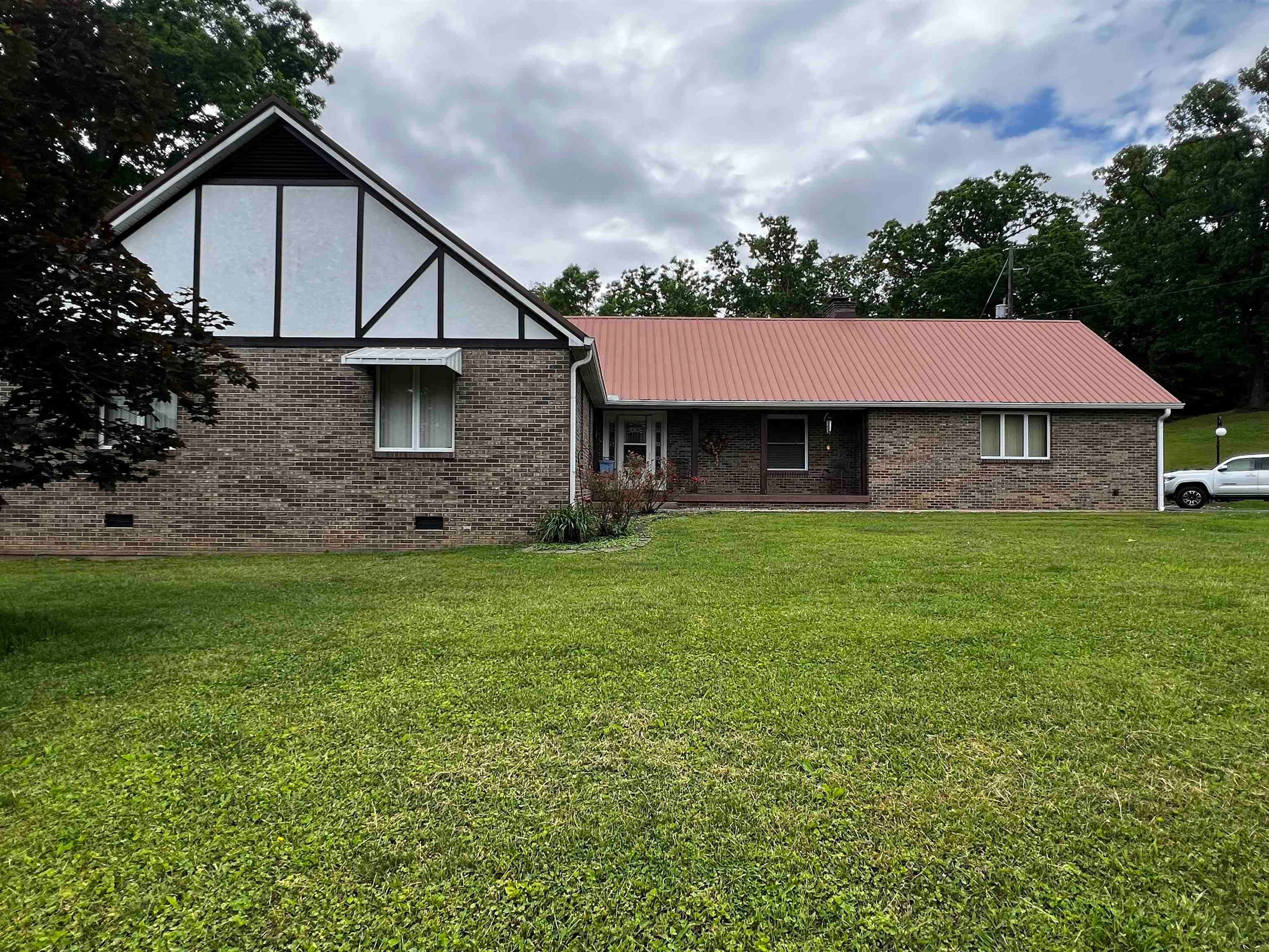 813 Doss Hill Road Fort Gay, WV 25514 - Photo 18 of 20 Gallery Image 18