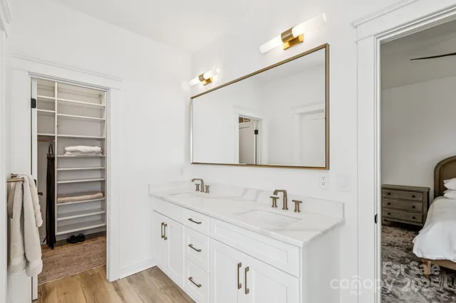 $659,000 | 7534 Thorn Creek Lane, Tega Cay, SC 29708