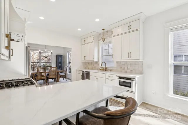 $659,000 | 7534 Thorn Creek Lane, Tega Cay, SC 29708