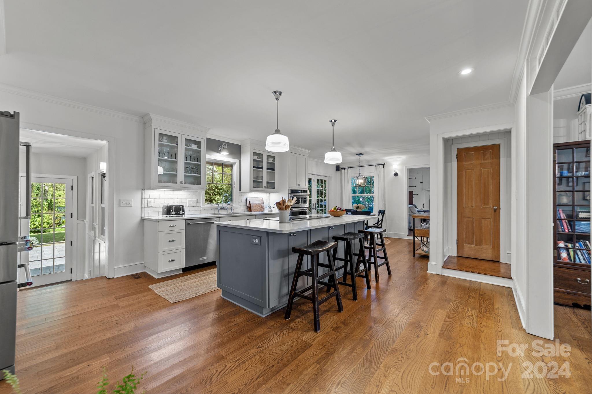 765 Concord Road Davidson, NC 28036 - Photo 7 of 41 Gallery Image 7