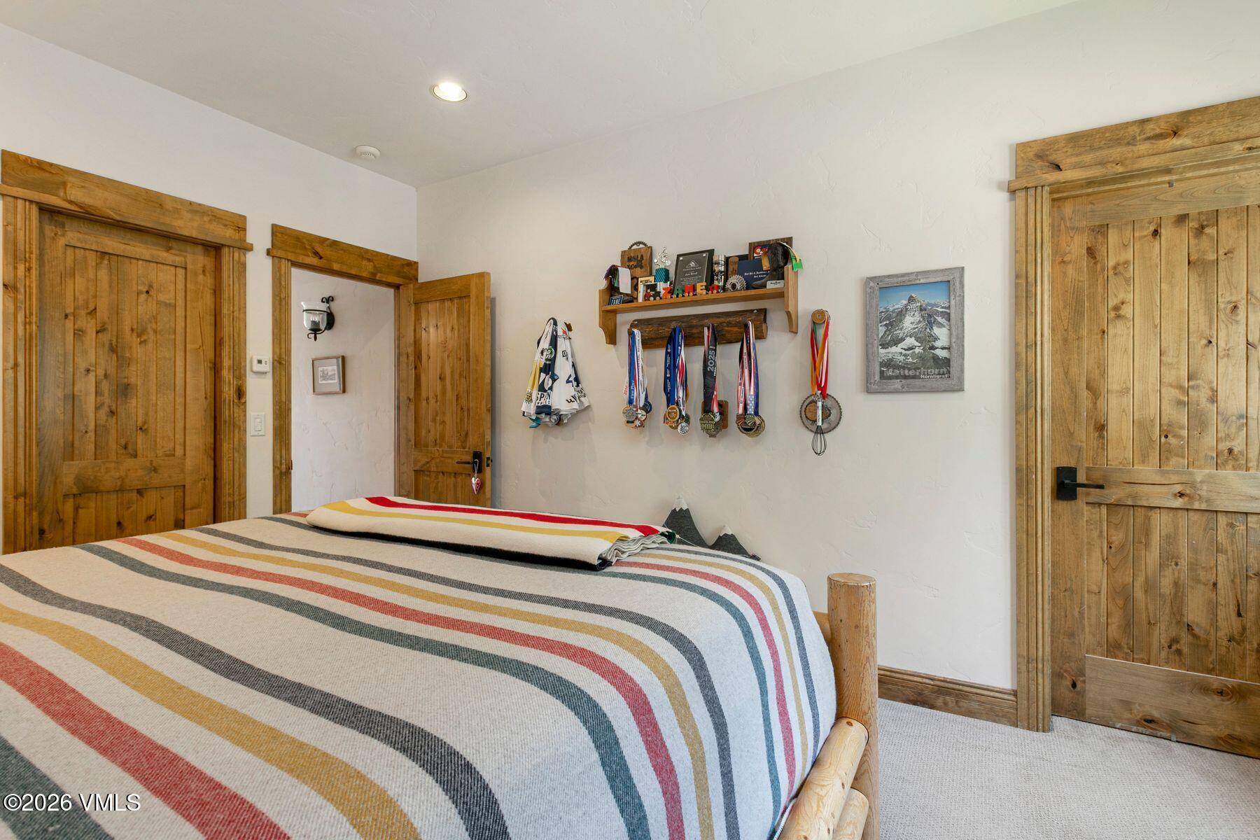 5601 Wildridge Road East, Unit A Avon, CO 81620 - Photo 18 of 45 photo_online_017
