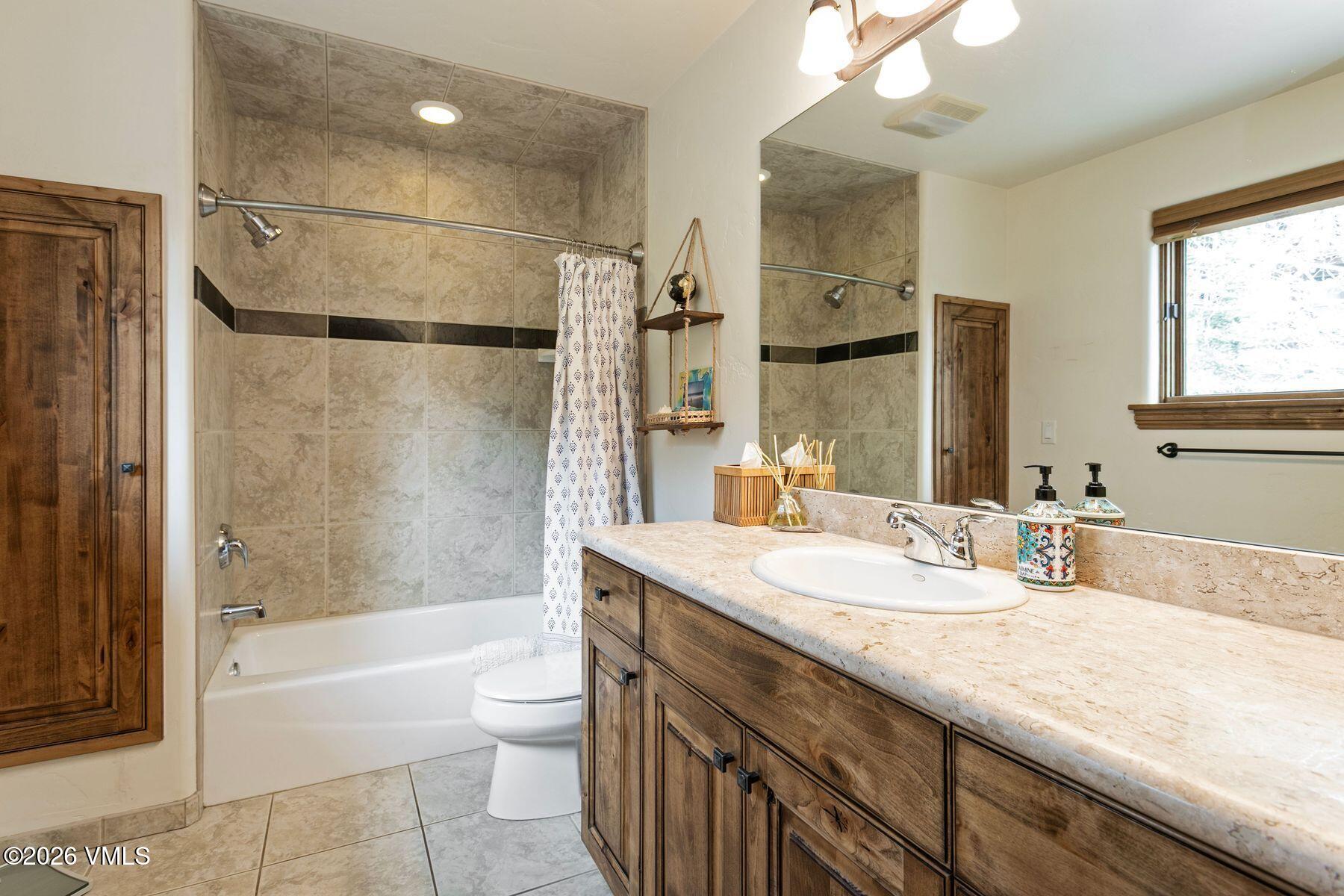 5601 Wildridge Road East, Unit A Avon, CO 81620 - Photo 29 of 45 photo_online_029