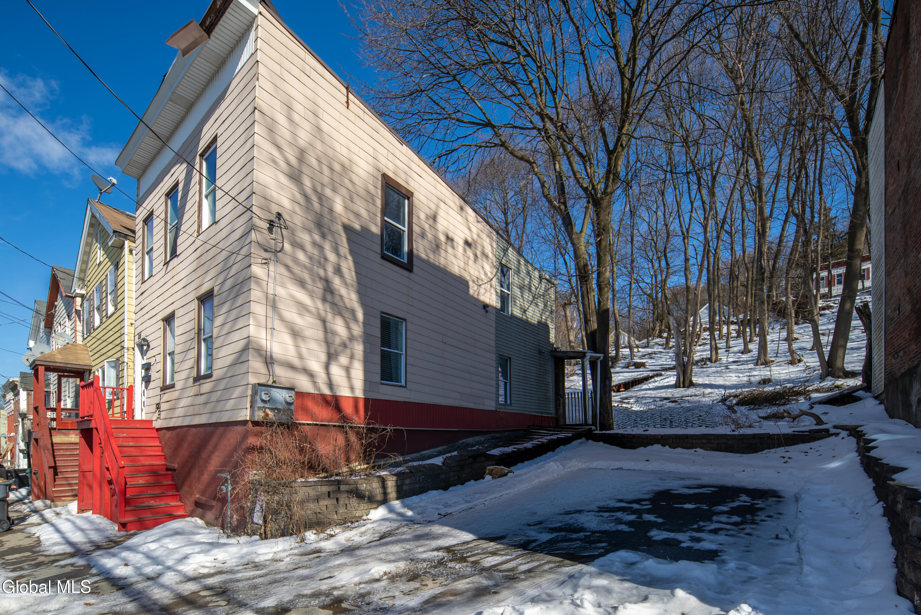 628 4th Street Troy, NY 12180 - Photo 1 of 27 Pic