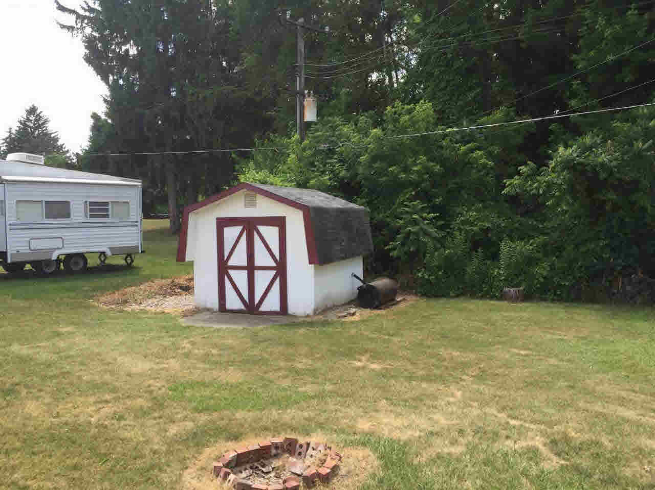 8616 State Road Millington, MI 48746 - Photo 20 of 23 21186086-19.JPG