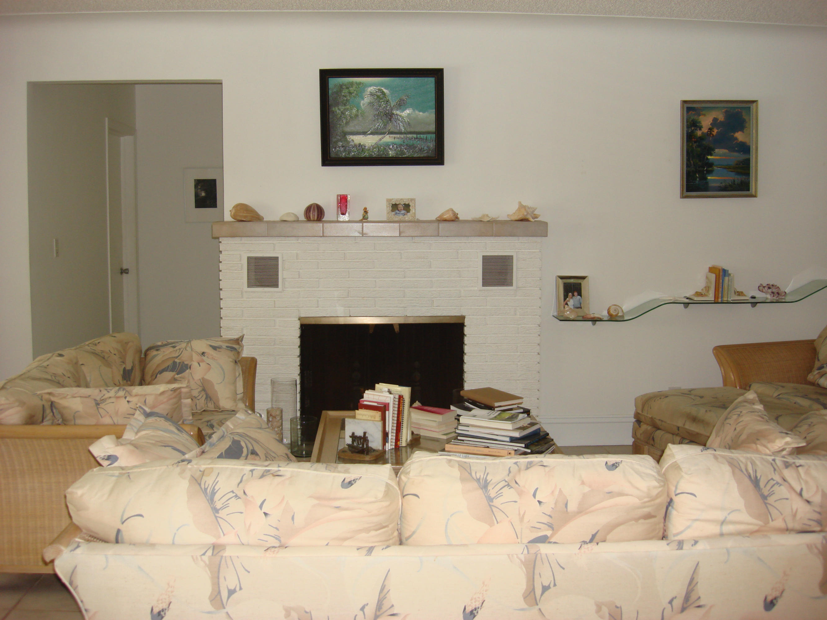 276 Northeast Olive Way Boca Raton, FL 33432 - Photo 8 of 9 DSC04144