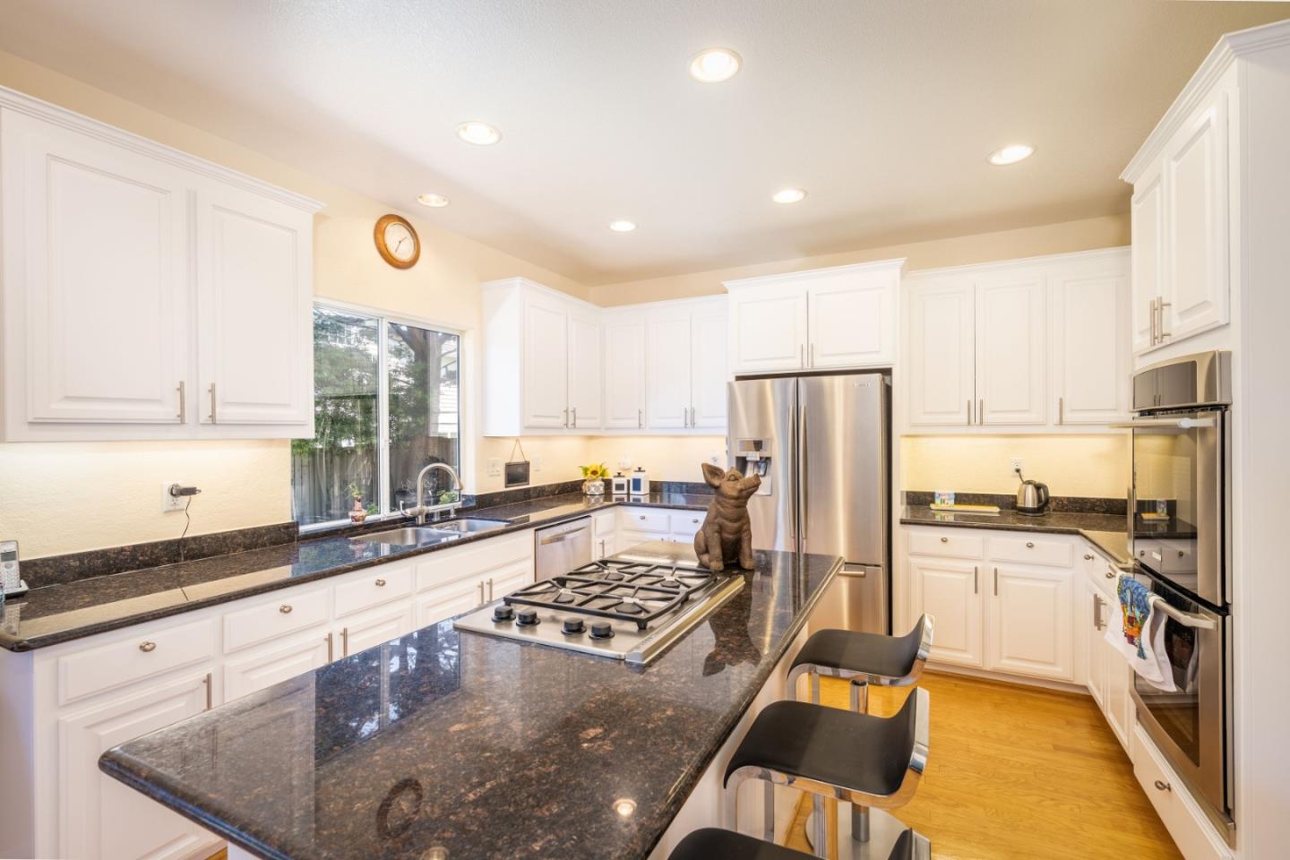 42 Merion Road Half Moon Bay, CA 94019 - Photo 10 of 39