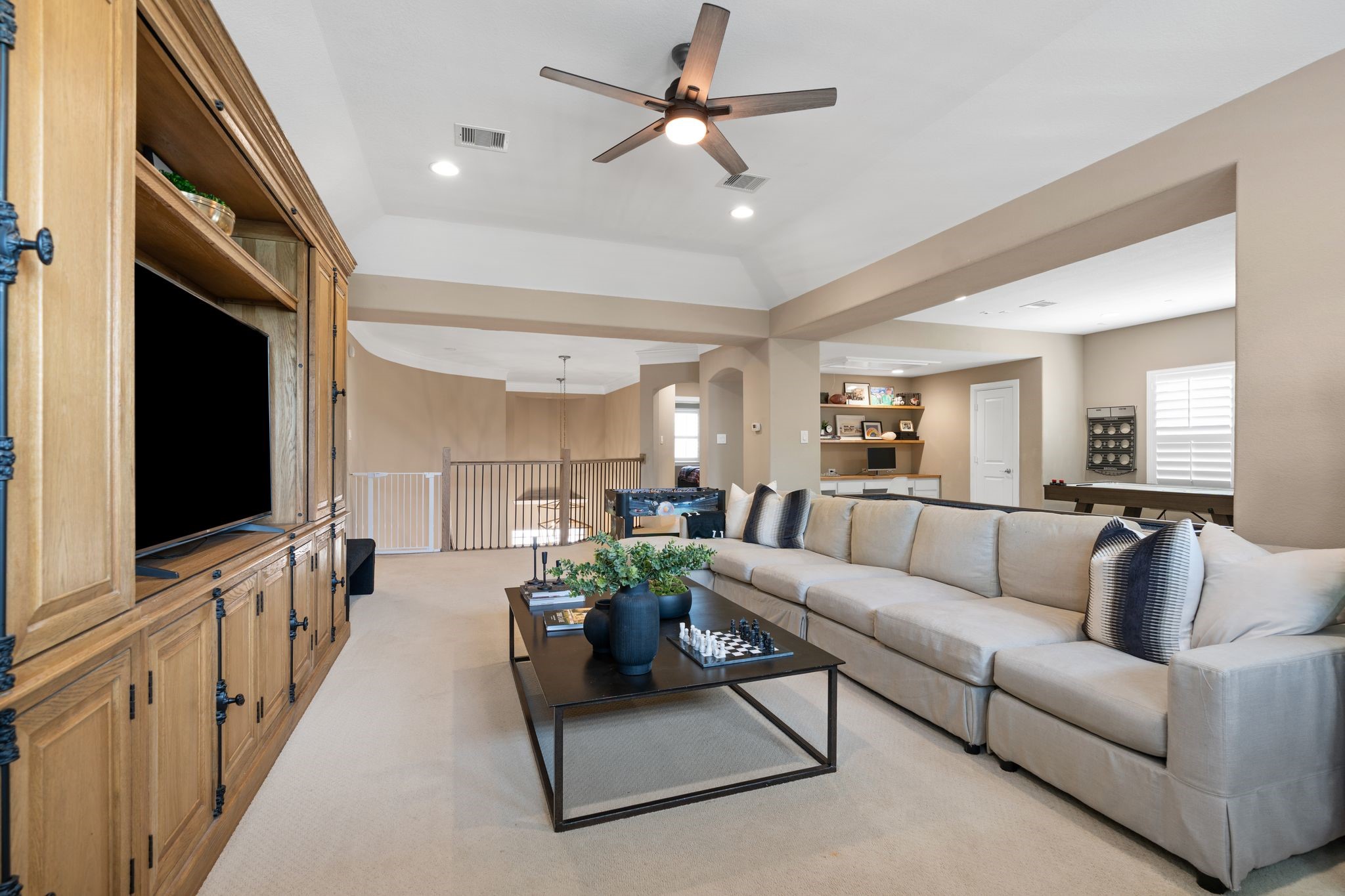 2914 Rutherford Pl Court Katy, TX 77494 - Photo 37 of 50 a living room with furniture and a flat screen tv