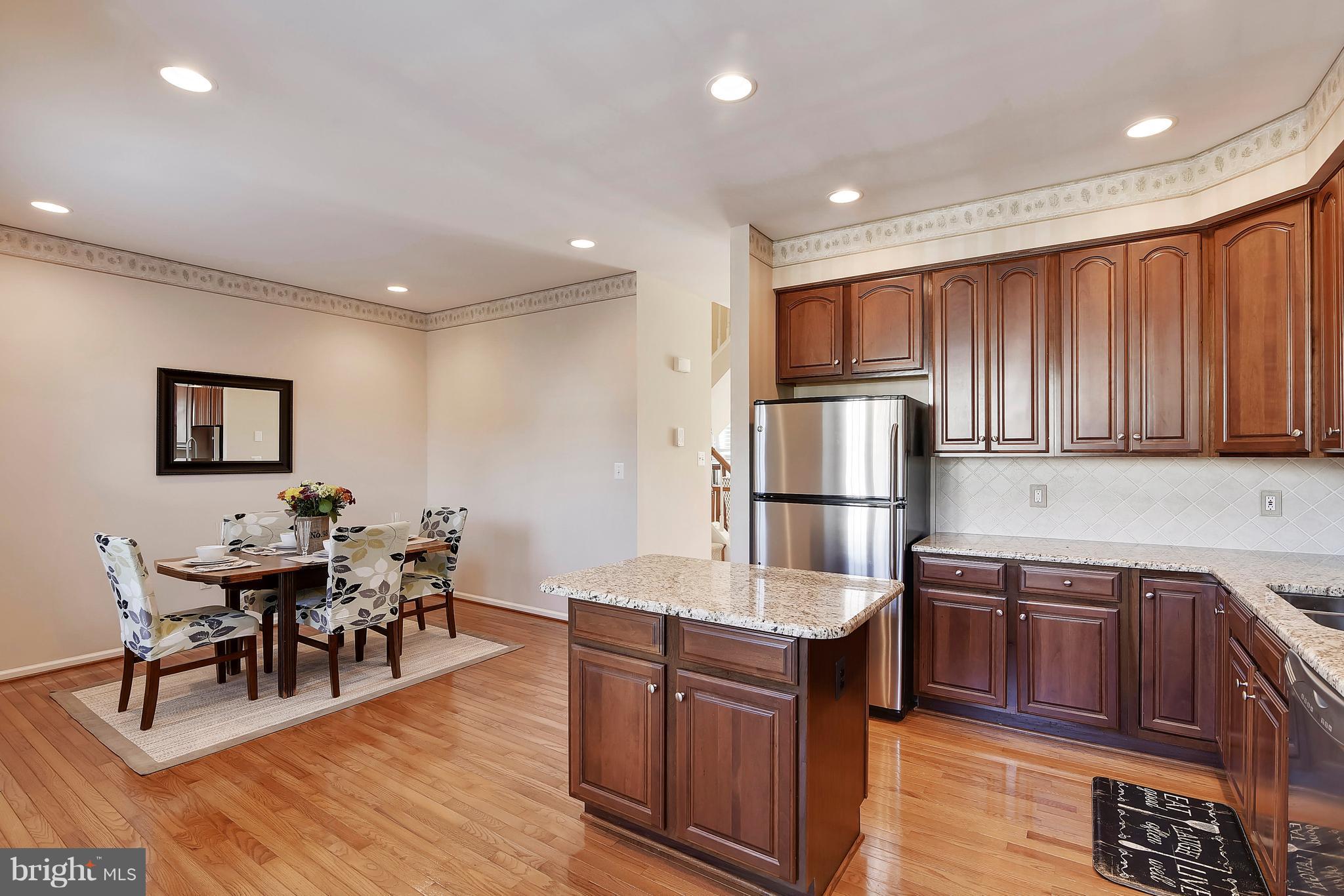 44083 Rising Sun Terrace Ashburn, VA 20147 - Photo 12 of 30 Kitchen