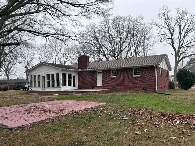 $450,000 | 109 West Stewart Street, Pelzer, SC 29669