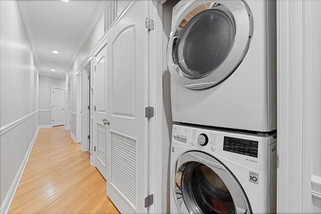 $775,000 | 723 West Diversey Parkway, Unit 3E, Chicago, IL 60614