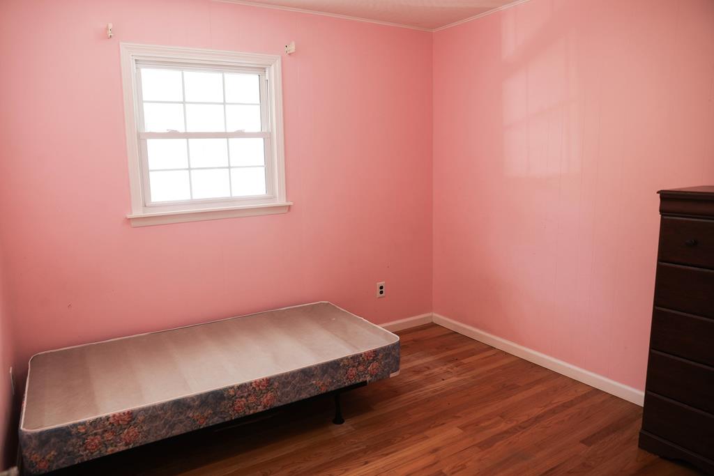265 Locust Point Road Saltville, VA 24370 - Photo 24 of 36 Gallery Image 24