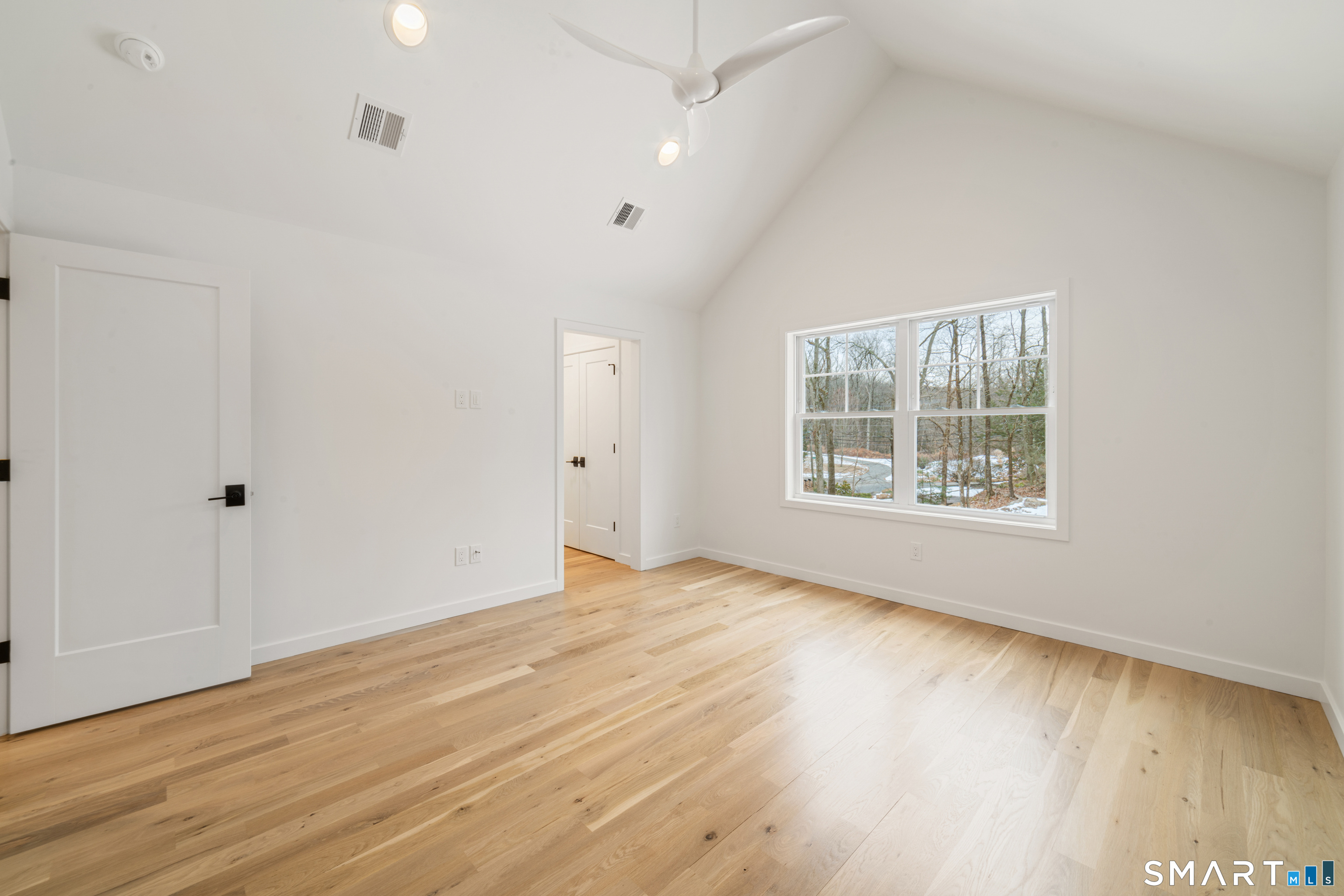 234 Great Plain Road Danbury, CT 06811 - Photo 11 of 40