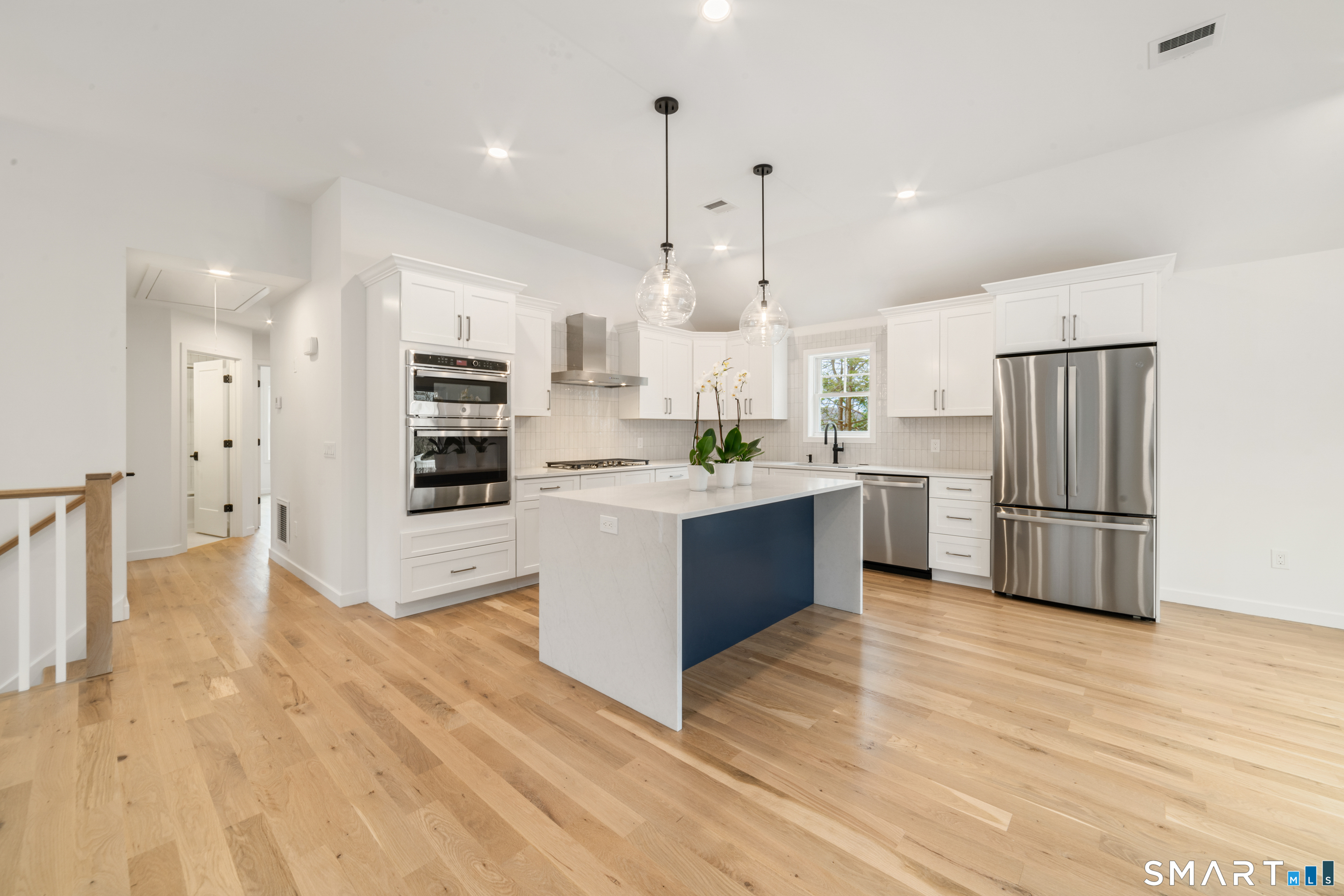 234 Great Plain Road Danbury, CT 06811 - Photo 7 of 40