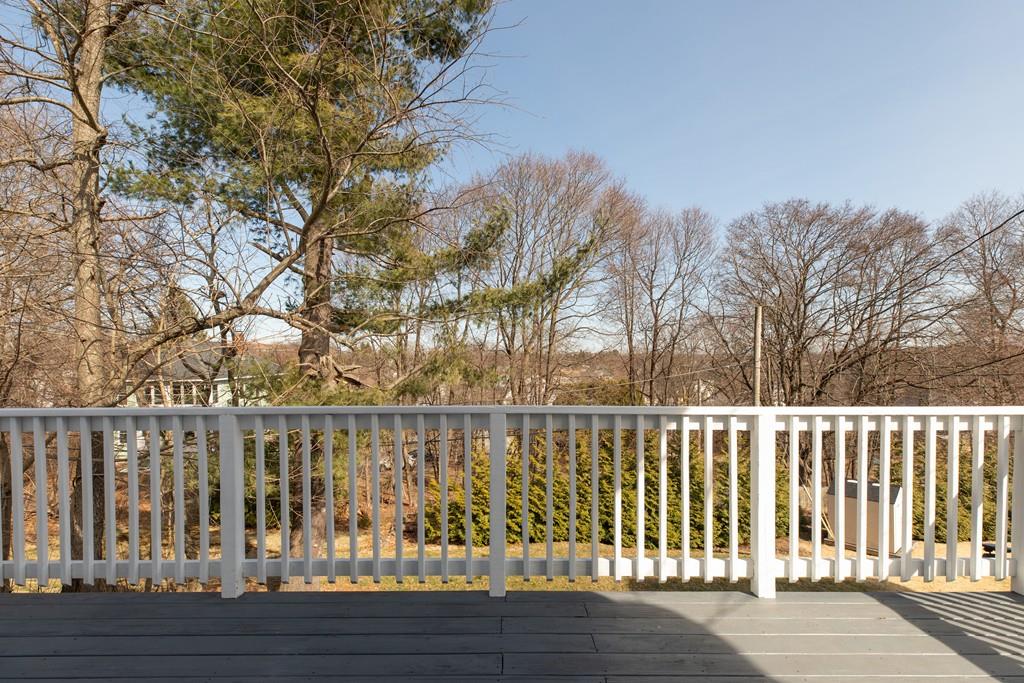 22 Gordon Street Worcester, MA 01604 - Photo 13 of 25 Gallery Image 13