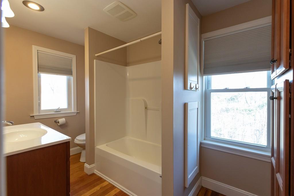 22 Gordon Street Worcester, MA 01604 - Photo 20 of 25 Gallery Image 20