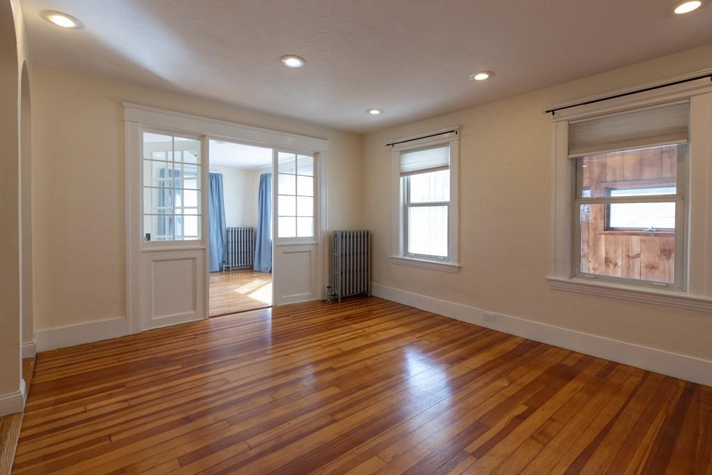 22 Gordon Street Worcester, MA 01604 - Photo 6 of 25 Gallery Image 6