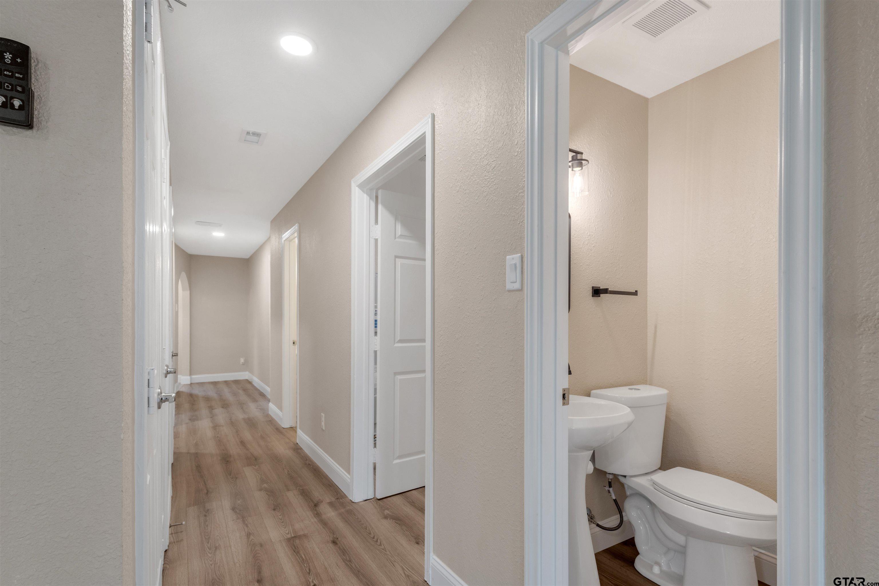 715 Rs County Road 3030 Emory, TX 75440 - Photo 23 of 46