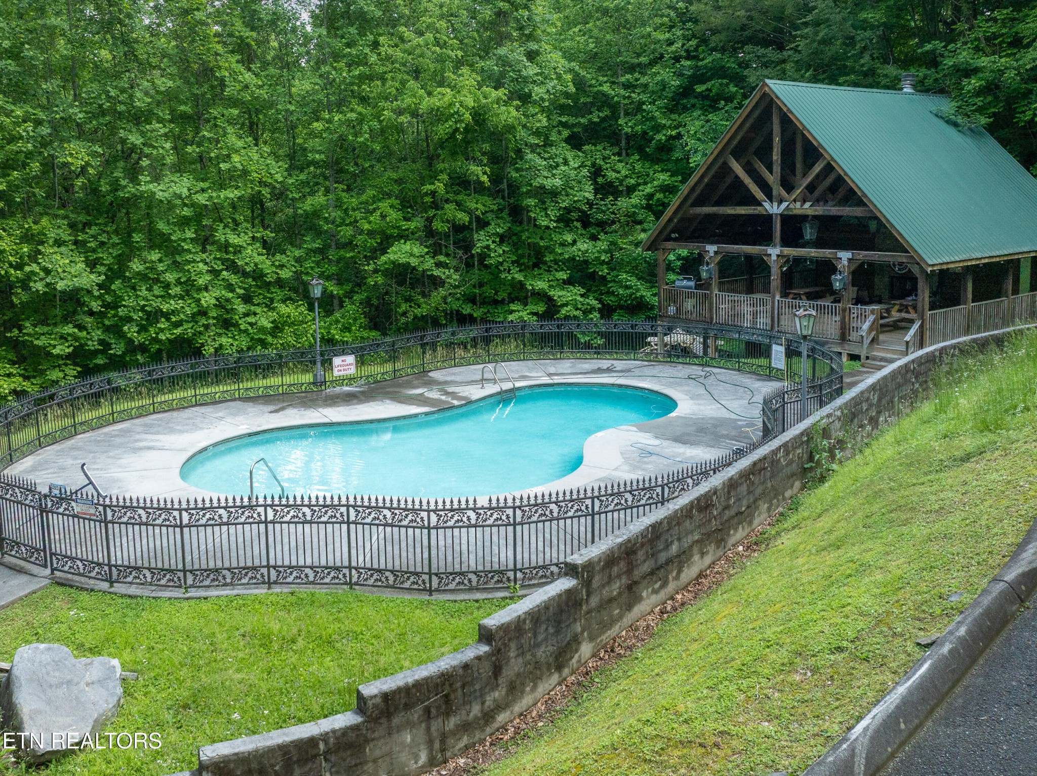 151 Timberwinds Way Townsend, TN 37882 - Photo 27 of 33 Gallery Image 27