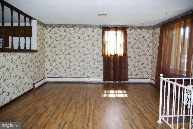 1415 Grandview Road Spring Grove, PA 17362 - Photo 5 of 34 Gallery Image 5