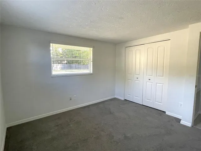 $2,500 | 6405 White Sands Terrace, Sarasota, FL 34231