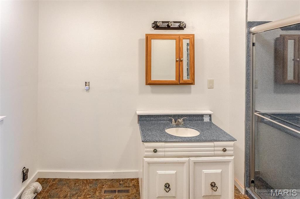 6866 Frandsen Road Alhambra, IL 62001 - Photo 28 of 52