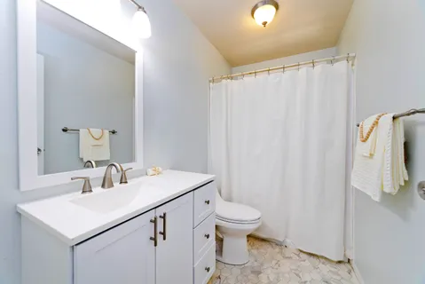 $1,890,000 | 73-4385 Holoholo Street, Kailua-Kona, HI 96740