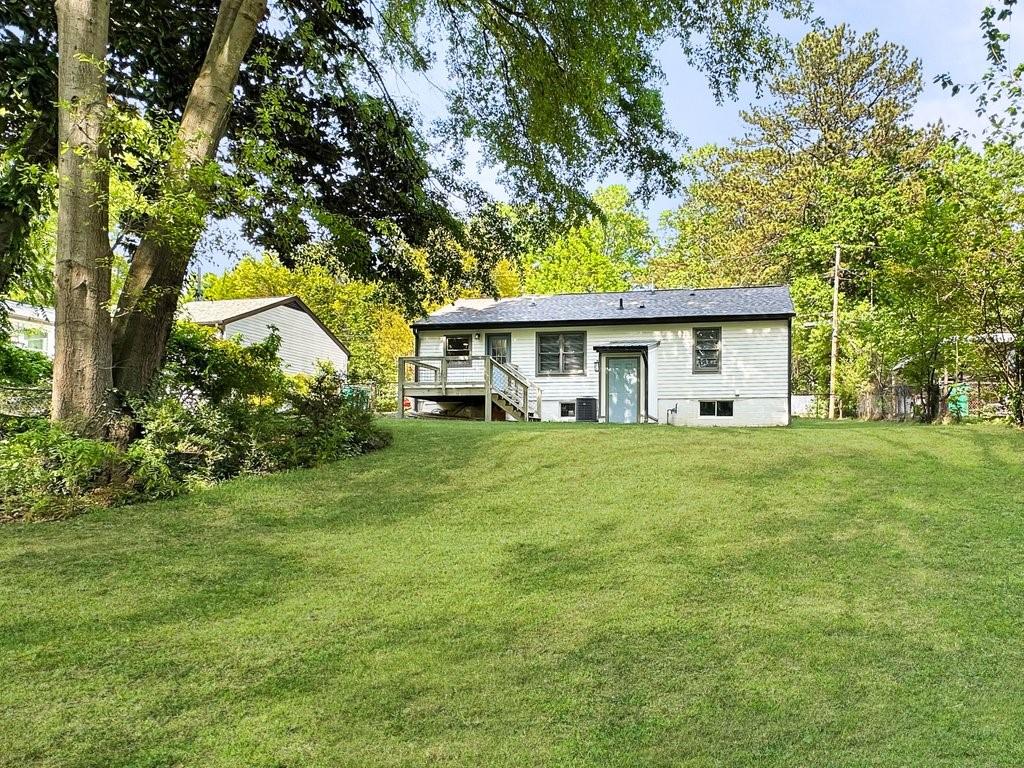 2350 Old Spring Road Smyrna, GA 30080 - Photo 26 of 26 a front view of house with yard and green space