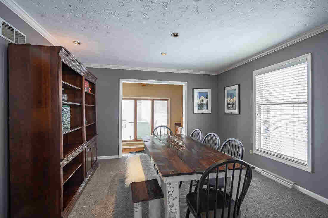 6535 James Road Bettendorf, IA 52722 - Photo 9 of 24 Gallery Image 9