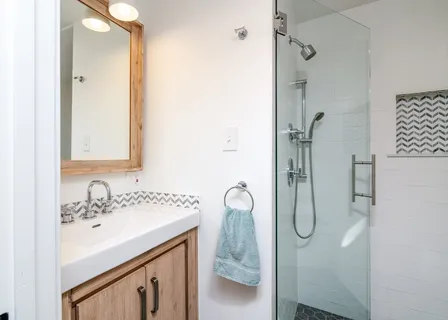 $1,250,000 | 255 Elm Street, Marshfield, MA 02050