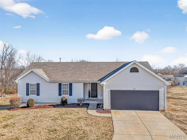 $312,700 | 157 Sweetgum Drive, Troy, MO 63379