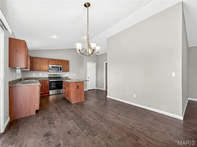 $312,700 | 157 Sweetgum Drive, Troy, MO 63379