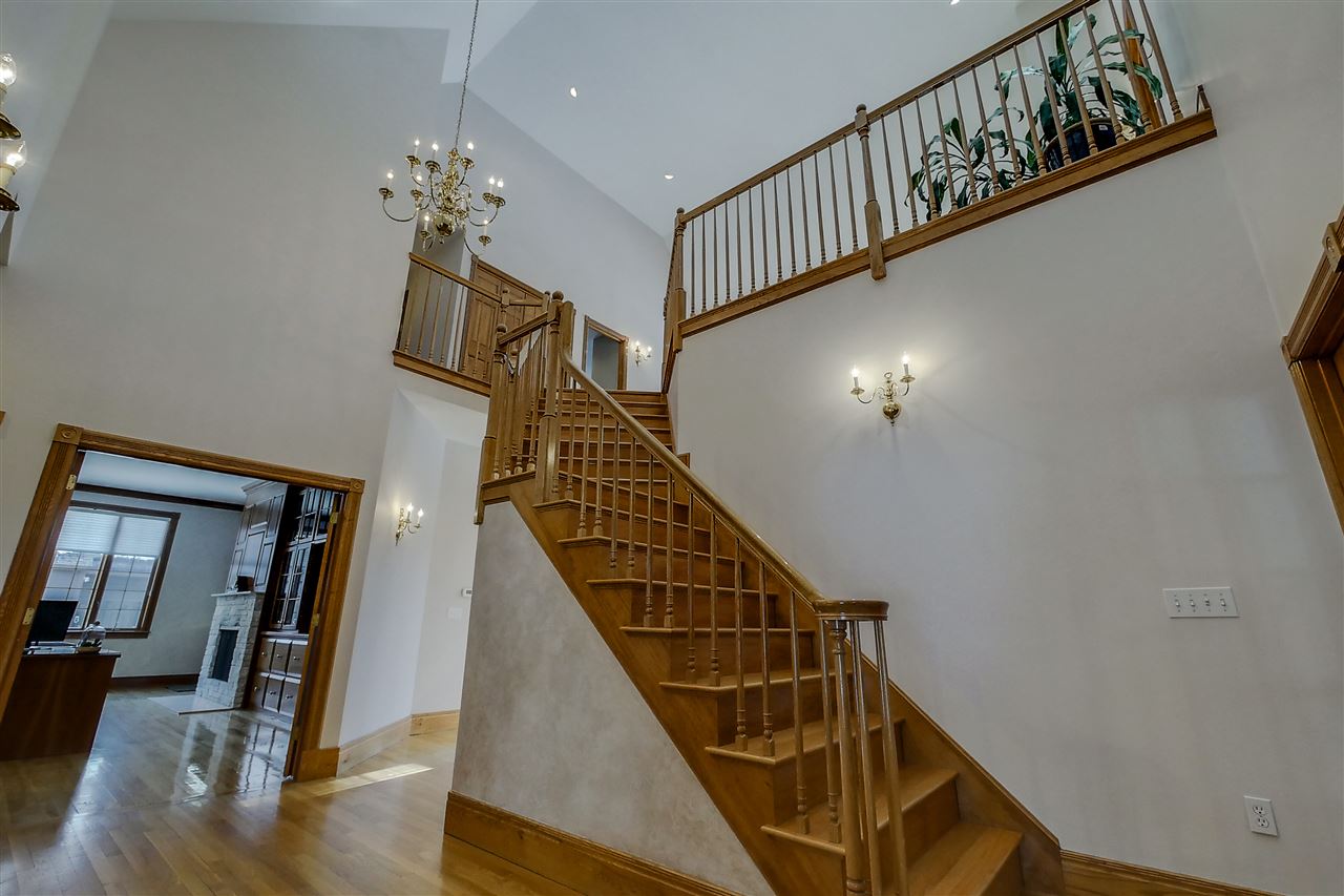 34 Coventry Road Atkinson, NH 03811 - Photo 5 of 40
