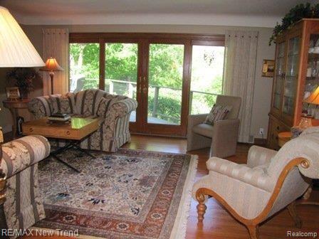 19550 Clement Road Northville, MI 48167 - Photo 4 of 20 Living Room
