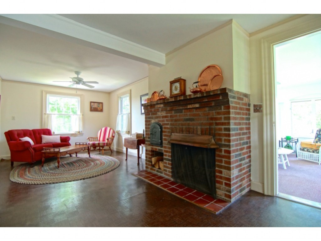 114 Straws Point Road Rye, NH 03870 - Photo 8 of 30