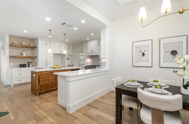 $960,000 | 6402 Lakewood Boulevard, Dallas, TX 75214