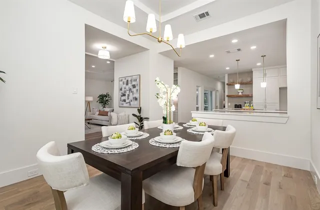 $960,000 | 6402 Lakewood Boulevard, Dallas, TX 75214